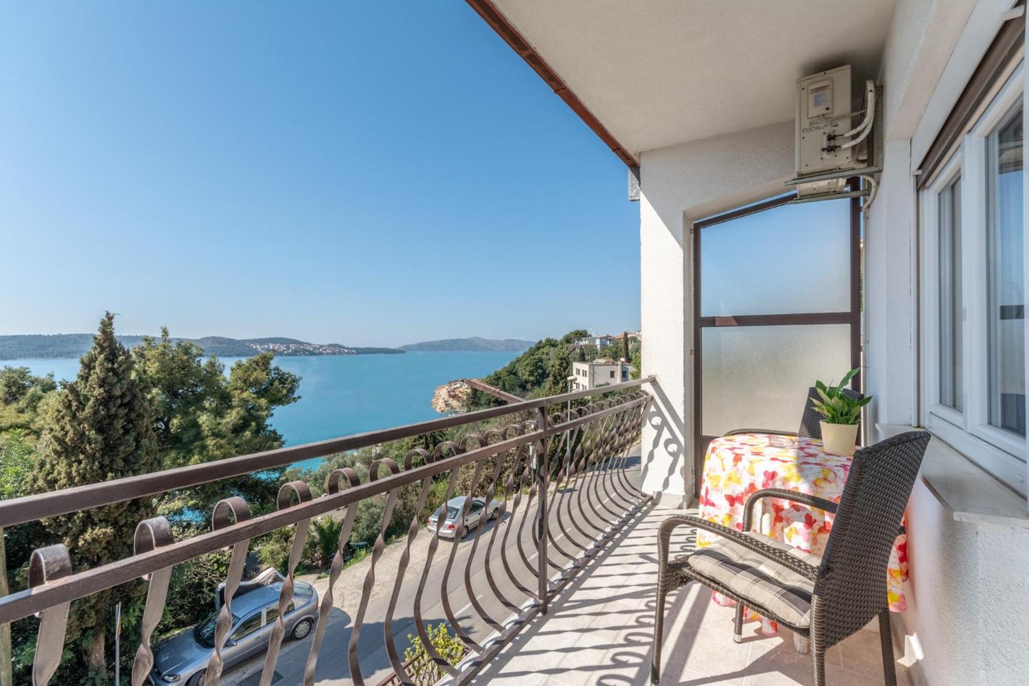 Apartments Mimi Trogir Cameră foto